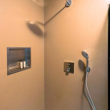 Near Center - New Bathroom & Bed * Τίλμπουργκ