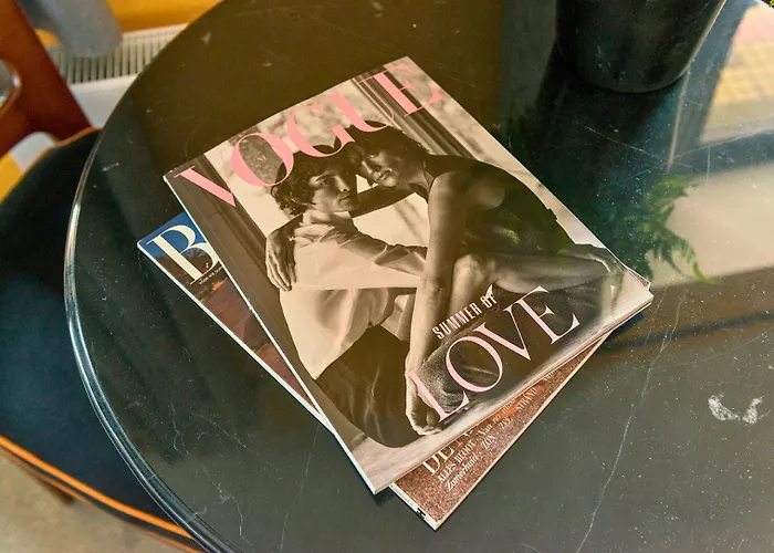 Near Center - New Bathroom & Bed