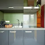 Near Center - New Bathroom & Bed דירה *